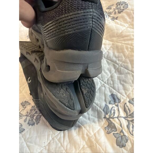 On Cloud Go Black Mesh Athletic Sneakers Unisex Low Top Lace Up Running Men’s 7